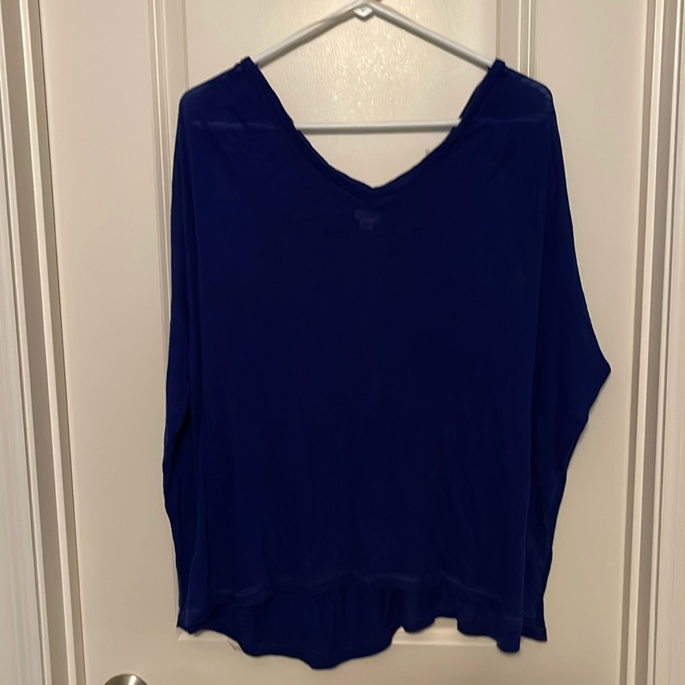 Royal blue long sleeve tee